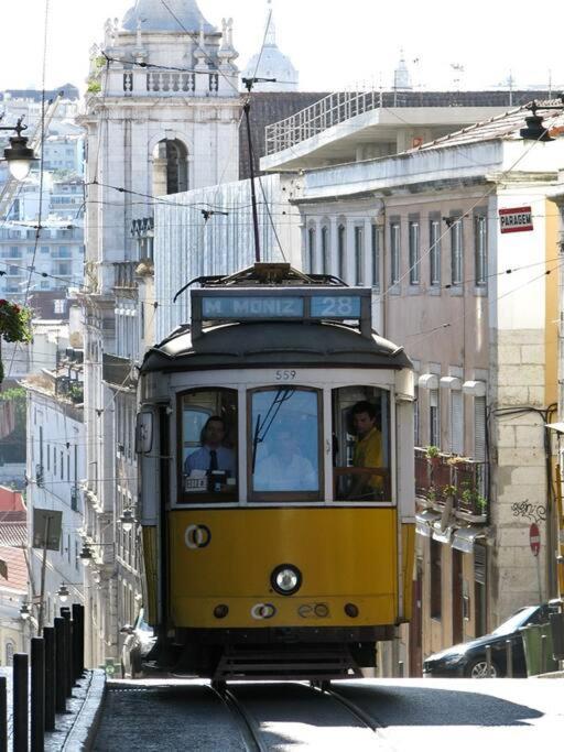 Dpj Romantic Jardim Apt - Lift! - Pr.Real/Bairro Alto! Apartment Lisbon Luaran gambar