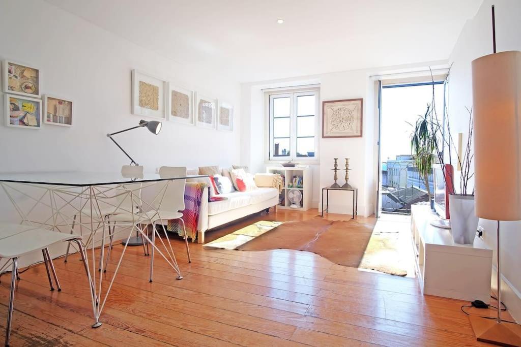 Dpj Romantic Jardim Apt - Lift! - Pr.Real/Bairro Alto! Apartment Lisbon Luaran gambar